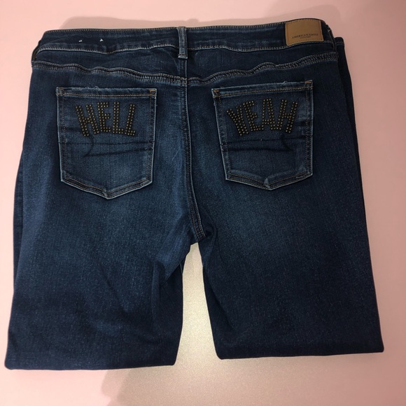 American Eagle hell yeah ripped jeans - Picture 2 of 7